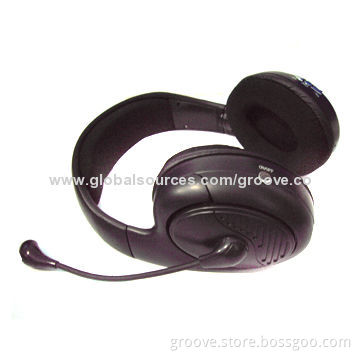 2.4GHz Wireless Headset for PCs, EPC, Notebooks, iPod, iPhone, MP3 Players, and More